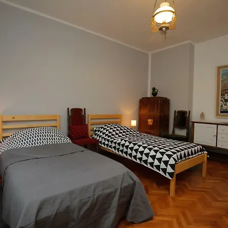 Pietas Iulia Apartment Pula Exterior photo