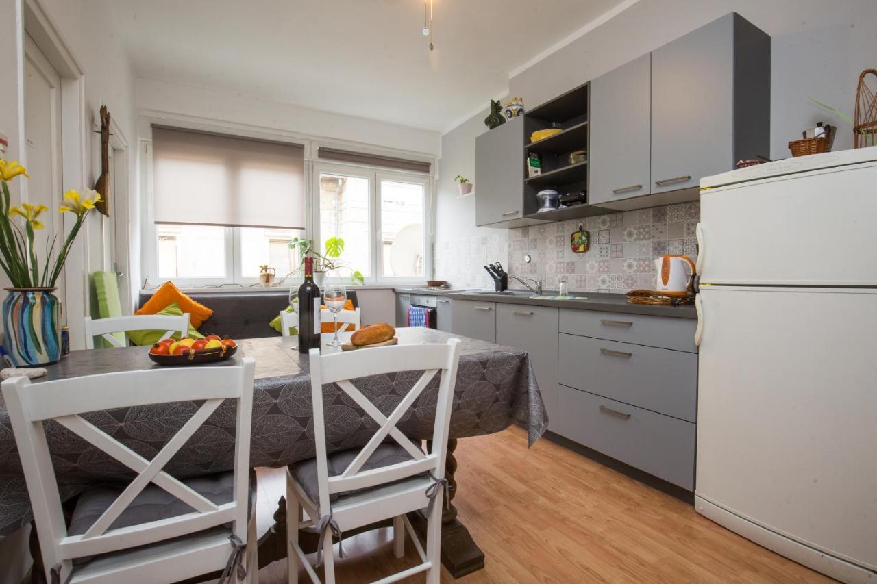 Apartman Pietas Iulia Pula
