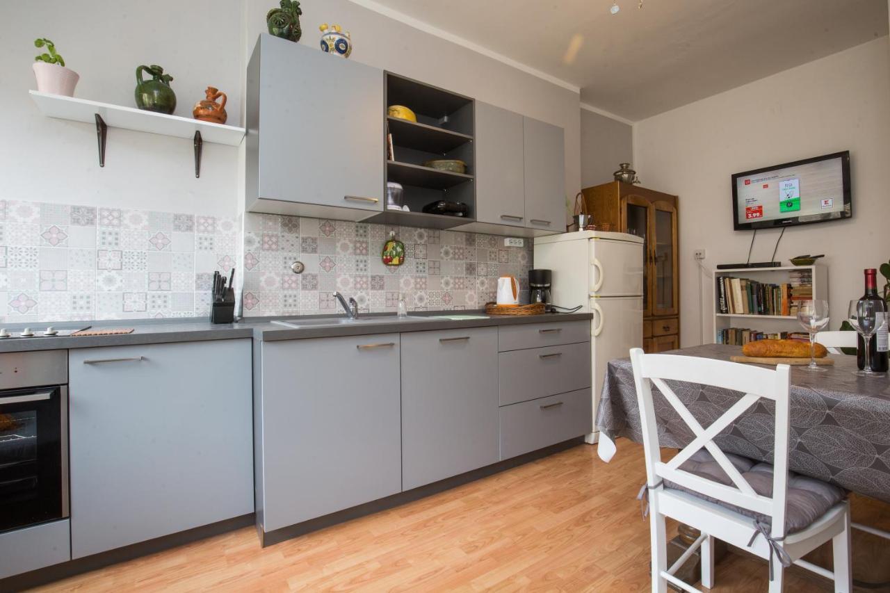 Apartman Pietas Iulia Pula